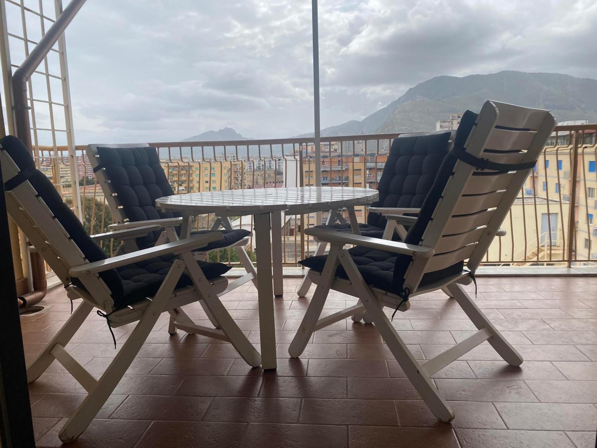 باليرمو Panorama Home Central Station المظهر الخارجي الصورة